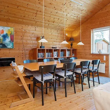 4 Star Holiday In Faxe Ladeplads Дом отдыха *